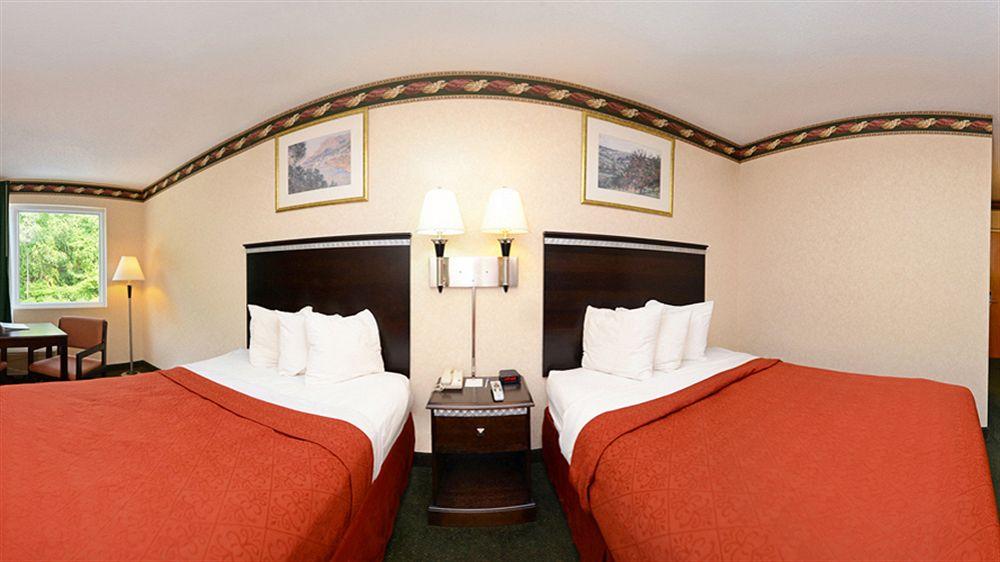 Red Carpet Inn & Suites Carneys Point/Wilmington מראה חיצוני תמונה